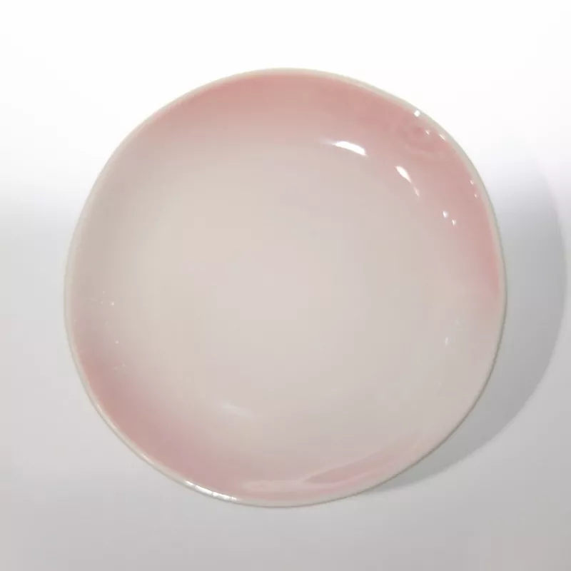 Minimalistický okrúhly keramický mini tanier Ombre